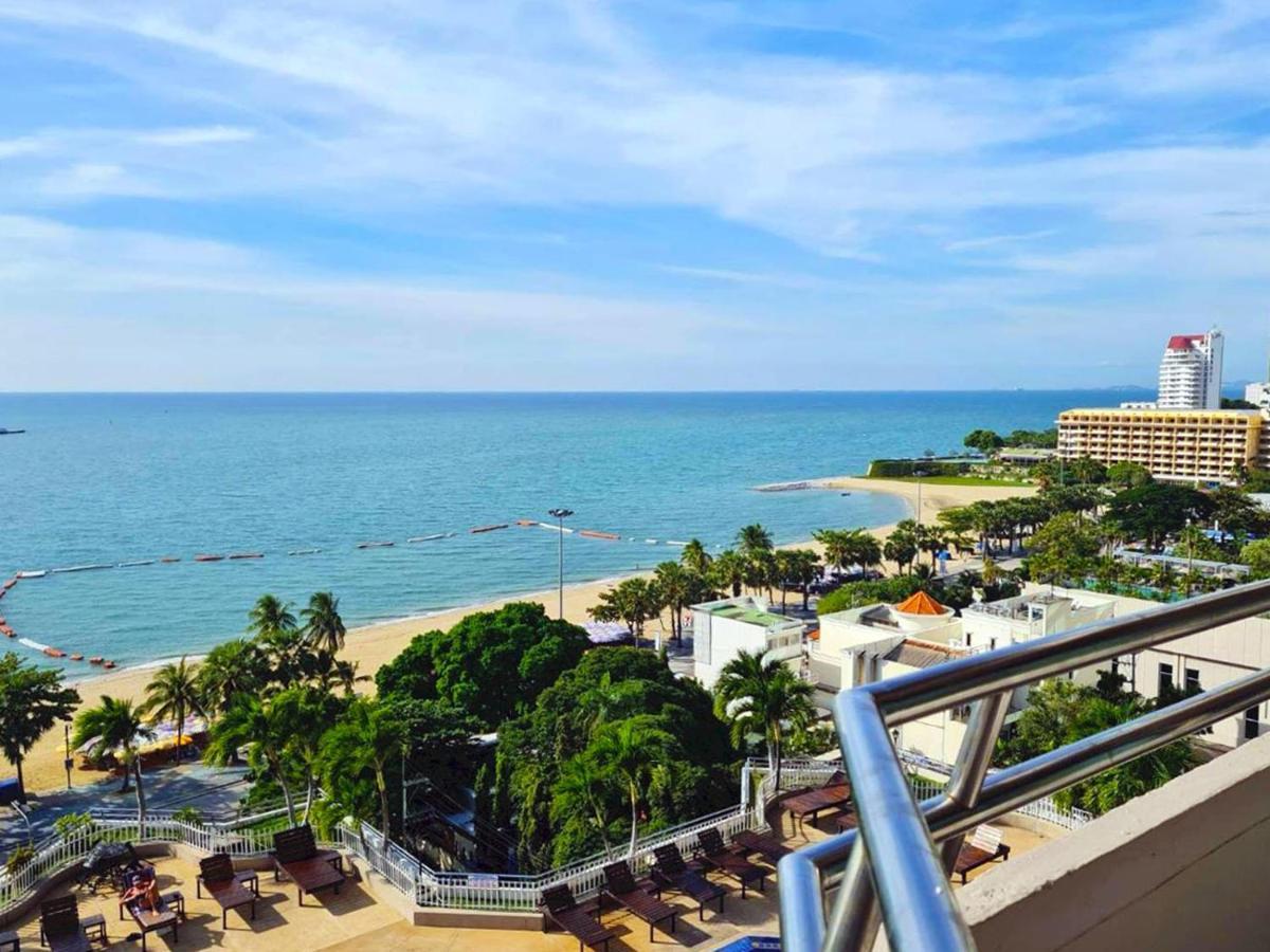 Mark Land Pattaya Beach Buitenkant foto