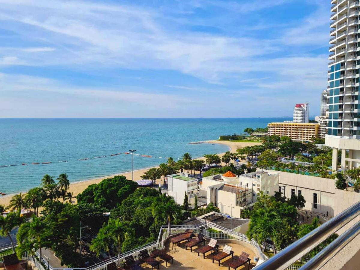 Mark Land Pattaya Beach Buitenkant foto