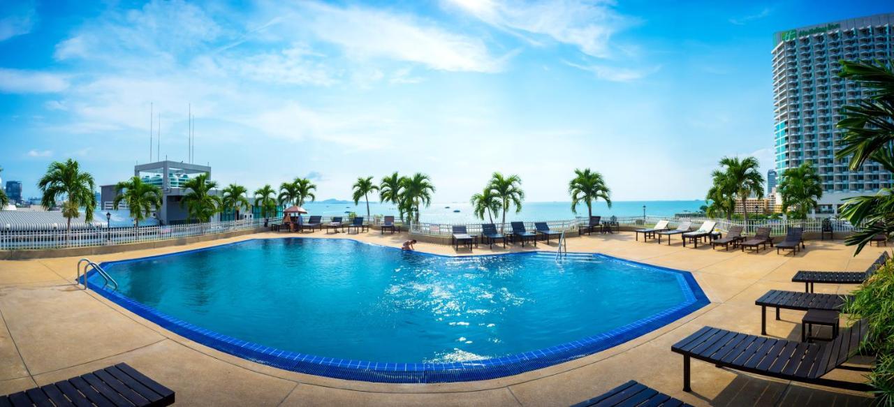 Mark Land Pattaya Beach Buitenkant foto
