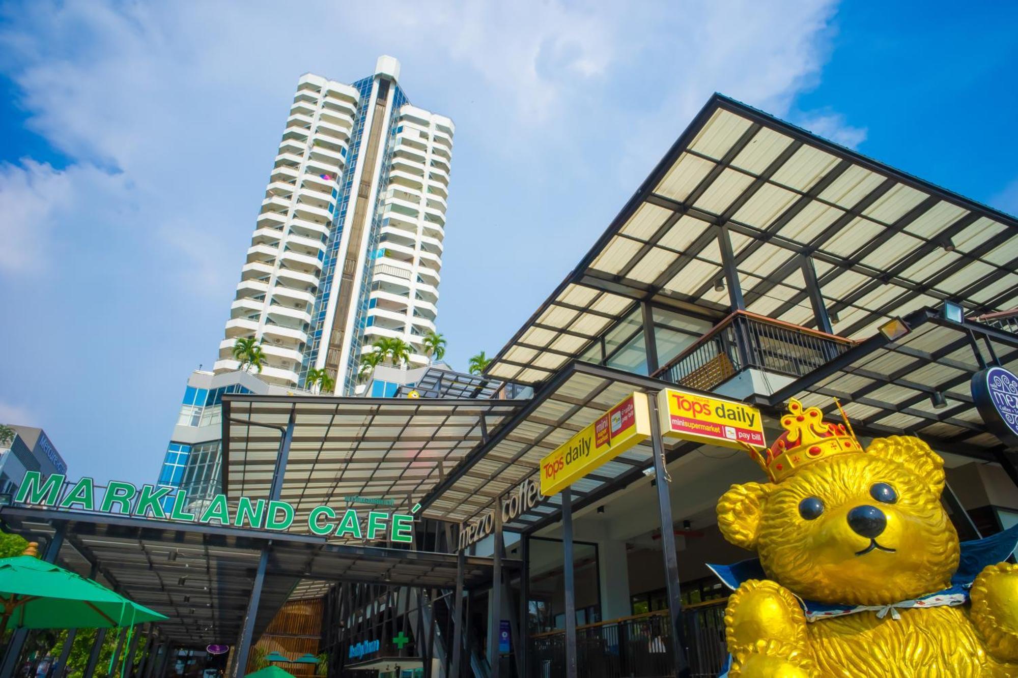 Mark Land Pattaya Beach Buitenkant foto